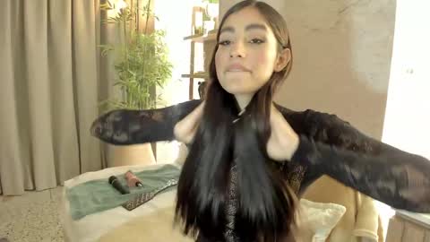 Snapshot of isabelastefano chatting on 05-02-26, 03:44 isabelastefano online show from 05-02-26, 03:44