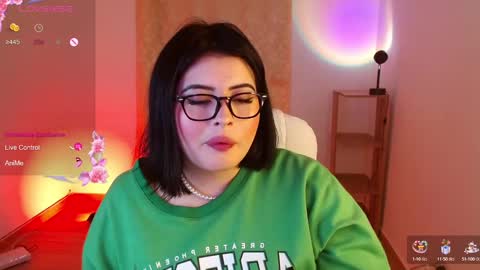 isabella online show from 01-15-25, 03:22