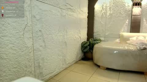 Isa  online show from 03-08-26, 01:47