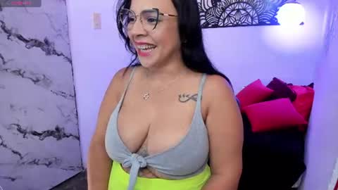 Snapshot of isabella_diprinzio chatting on 08-06-26, 10:44 Isabella Di Prinzio online show from 08-06-26, 10:44