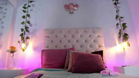   online show from 01-09-26, 09:27