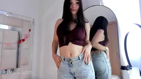 Snapshot of isabella_gomez11 chatting on 07-25-26, 09:01 isabella_gomez11 online show from 07-25-26, 09:01