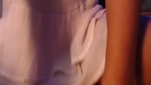 isabella_jazz online show from 01-25-25, 04:35