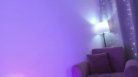 ISABELLA online show from 05-14-26, 02:51