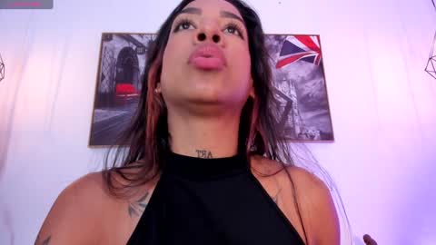  Isabel Lopez online show from 02-01-25, 11:54