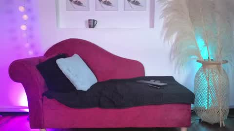   online show from 06-17-26, 09:12