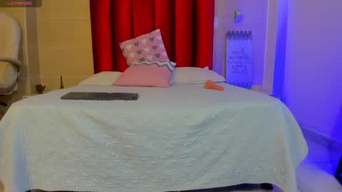 isabella montez online show from 12-17-24, 03:17