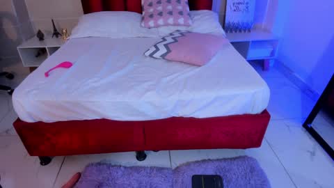 isabella montez online show from 01-04-25, 03:28