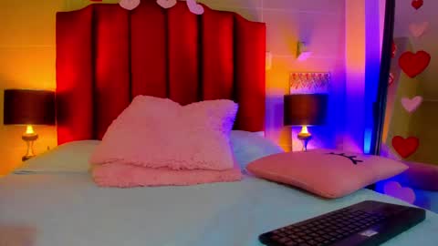 isabella montez online show from 02-19-25, 03:16