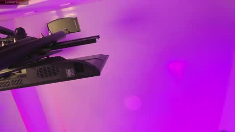 Isabella Moon9 online show from 05-06-26, 11:59