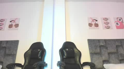 Isabella Moon9 online show from 05-11-26, 11:16