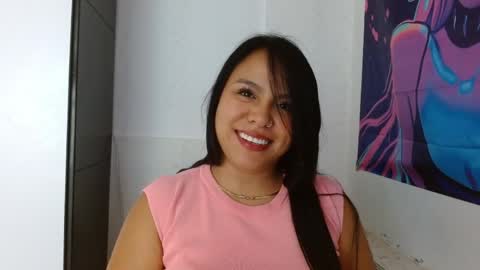 Snapshot of isabella_velvet27 chatting on 05-14-26, 02:07 Isabella velvet online show from 05-14-26, 02:07
