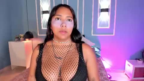 isabella zc online show from 06-18-26, 11:58