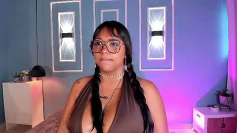 isabella zc online show from 06-20-26, 11:46