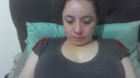 isabellaa_hills_ online show from 10-23-25, 03:11