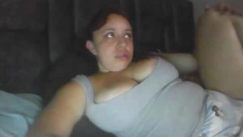 isabellaa_hills_ online show from 05-27-26, 02:19