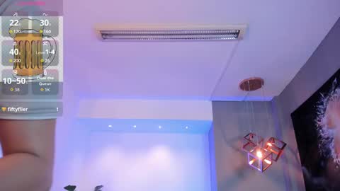 Isabella  Everyday From 0530 to 1430 Col Time online show from 09-26-25, 12:53