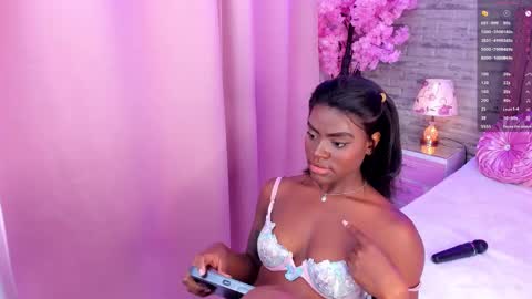    v online show from 03-06-25, 01:37
