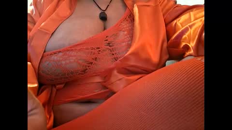 Isabella online show from 09-29-25, 05:45