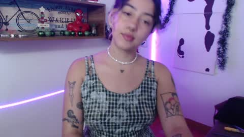 Snapshot of isabellakoff chatting on 12-30-24, 11:59 Tati - online show from 12-30-24, 11:59