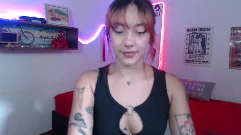 Snapshot of isabellakoff chatting on 11-08-25, 12:16 Tati - online show from 11-08-25, 12:16