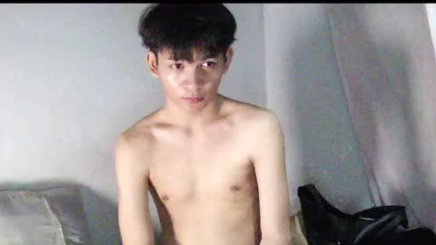 Snapshot of isabellaluvsdaddy chatting on 06-17-26, 01:56 Isabella online show from 06-17-26, 01:56