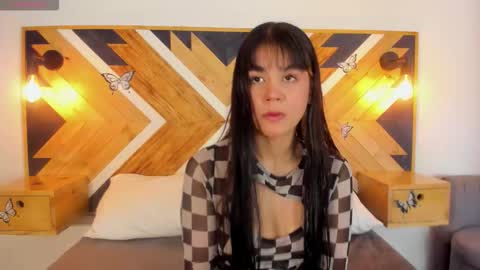 Isabella  online show from 10-20-25, 12:27