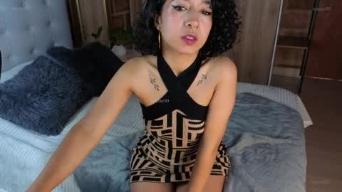Snapshot of isabellapaz90 chatting on 04-10-26, 12:10 Isabela Paz online show from 04-10-26, 12:10
