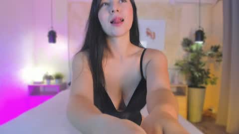   online show from 05-03-26, 12:22