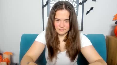 Snapshot of isabellcharm chatting on 10-23-25, 01:10 Isabell online show from 10-23-25, 01:10