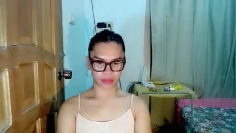 Ysa online show from 05-13-26, 09:55