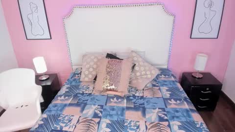 isabelle_moreau online show from 02-06-26, 12:30