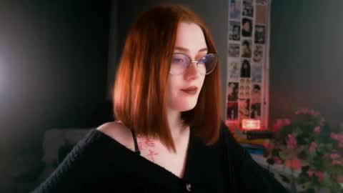 Madame Isabelle online show from 02-17-25, 04:15