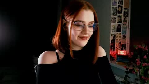 Madame Isabelle online show from 02-22-25, 06:52