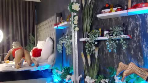 IsabelleEthan online show from 02-11-25, 10:26