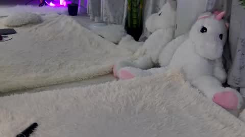 Snapshot of isabelleethan chatting on 07-13-26, 12:24 IsabelleEthan online show from 07-13-26, 12:24