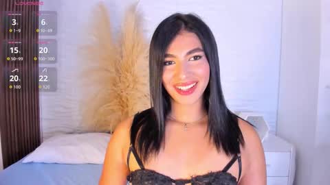 Snapshot of isabellefoxx chatting on 02-18-26, 10:39 Isa online show from 02-18-26, 10:39