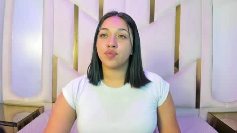 isabellrodriguez18 online show from 05-21-26, 03:24