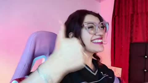 Isabella Ferrer online show from 06-16-26, 06:49