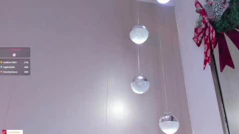 Isa Monroee  online show from 12-22-24, 03:44