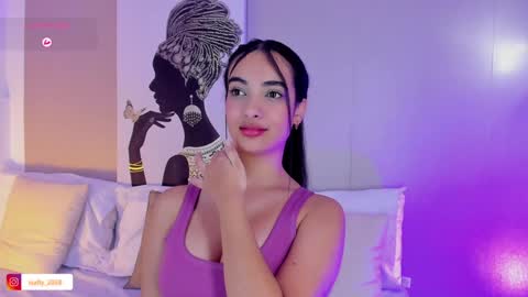 Isa Monroee  online show from 02-08-25, 11:24