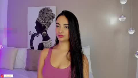Isa Monroee  online show from 02-12-25, 09:01
