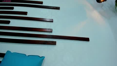 Isa online show from 02-04-25, 04:29