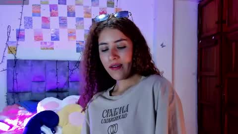 Snapshot of isangel_ chatting on 04-21-26, 03:02 Isabela online show from 04-21-26, 03:02