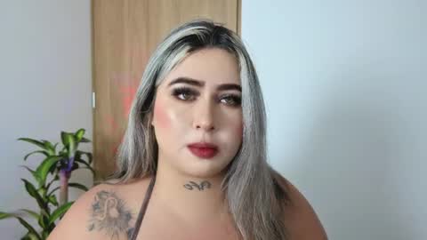 Snapshot of isasexyxxx1 chatting on 04-18-26, 01:20 isasexyxxx1 online show from 04-18-26, 01:20