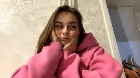 Issa online show from 11-11-25, 05:07