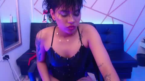 isabela online show from 06-08-26, 01:28