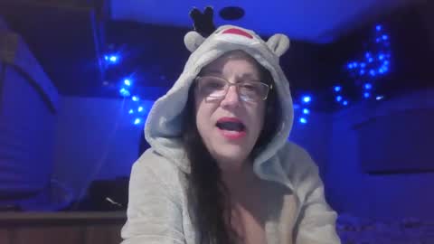 Iseestarz420 online show from 12-13-24, 12:09