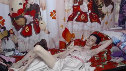 Snapshot of iselestias chatting on 03-11-25, 11:59 Sele online show from 03-11-25, 11:59