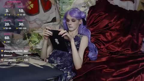 Snapshot of iselestias chatting on 09-14-25, 10:53 Sele online show from 09-14-25, 10:53